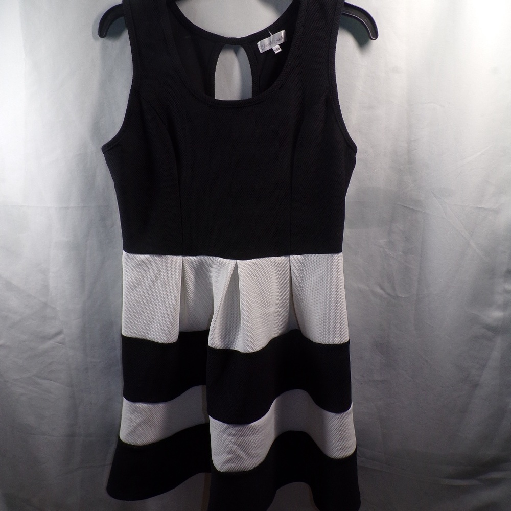 Black and white Dress
